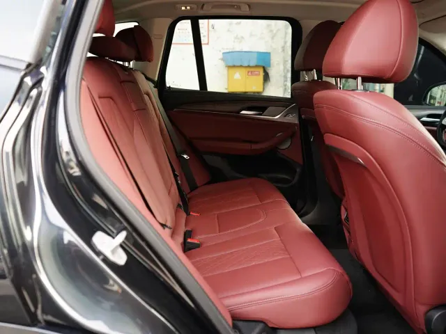 BMW X3 — Фото автомобиля 8