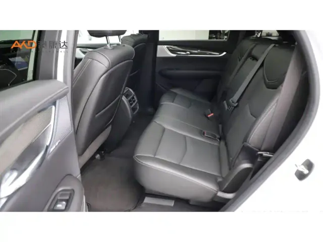 Cadillac XT5 — Фото автомобиля 7