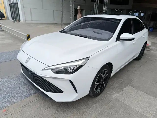Фотография автомобиля — Roewe i5