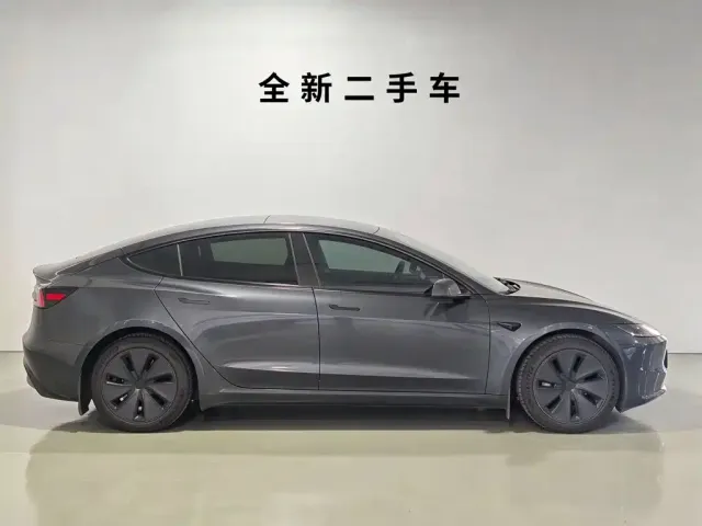 Tesla Model 3 2023 Rear-Wheel Drive — Фото автомобиля 5