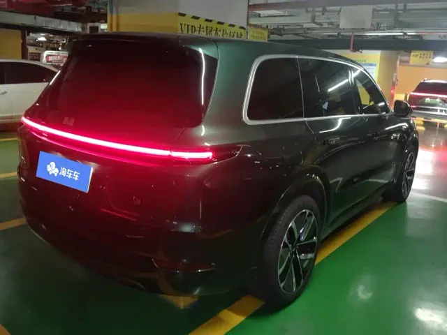 Li Auto L9 — Фото автомобиля 3
