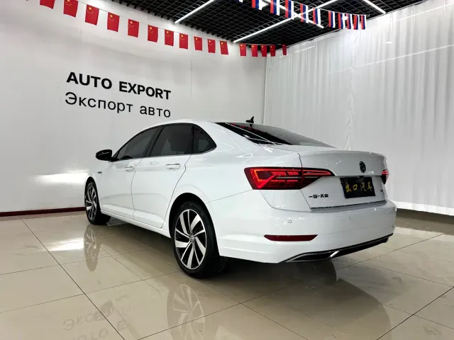 Volkswagen Sagitar — Фото автомобиля 6