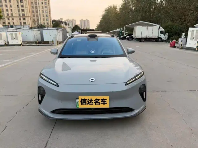 Nio ET5 — Фото автомобиля 8