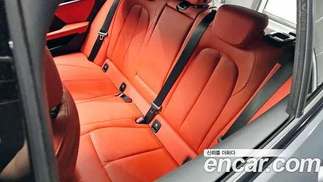 BMW 1 Series F40 — Фото автомобиля 30