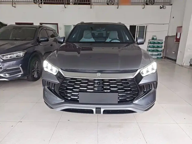 BYD Song Pro — Фото автомобиля 2