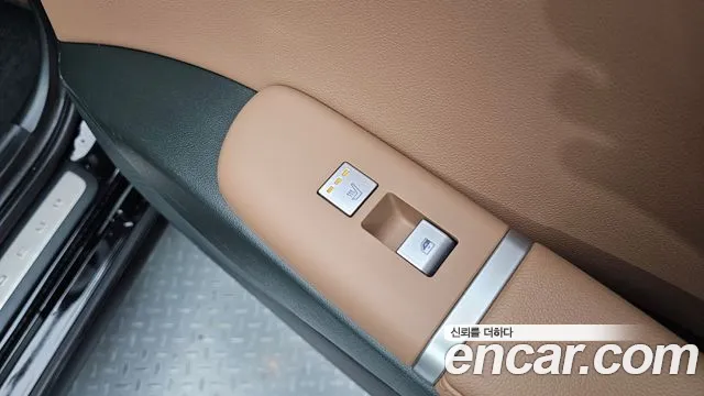 Hyundai Grandeur GN7 — Фото автомобиля 19