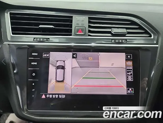 Volkswagen Tiguan — Фото автомобиля 16