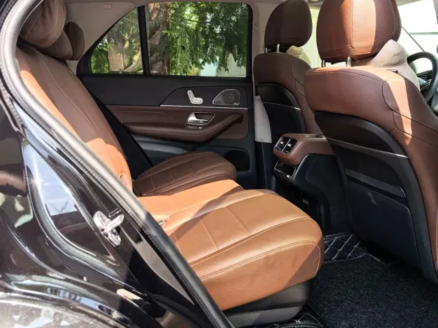 Mercedes-Benz GLE-Class — Фото автомобиля 11