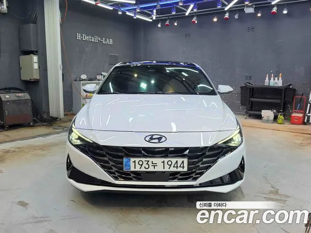 Фотография автомобиля — Hyundai AVANTE