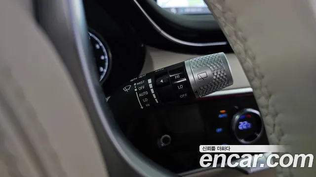 Genesis GV70 — Фото автомобиля 28