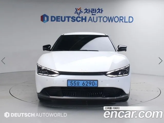 Kia EV6 — Фото автомобиля 3