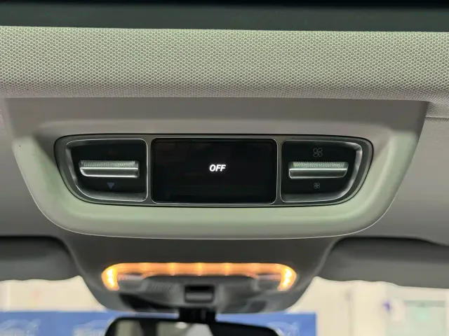 Mercedes-Benz V-Class — Фото автомобиля 19