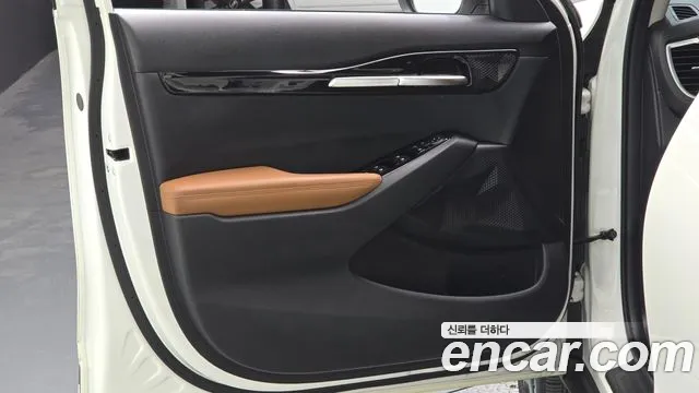 Kia Seltos New — Фото автомобиля 13