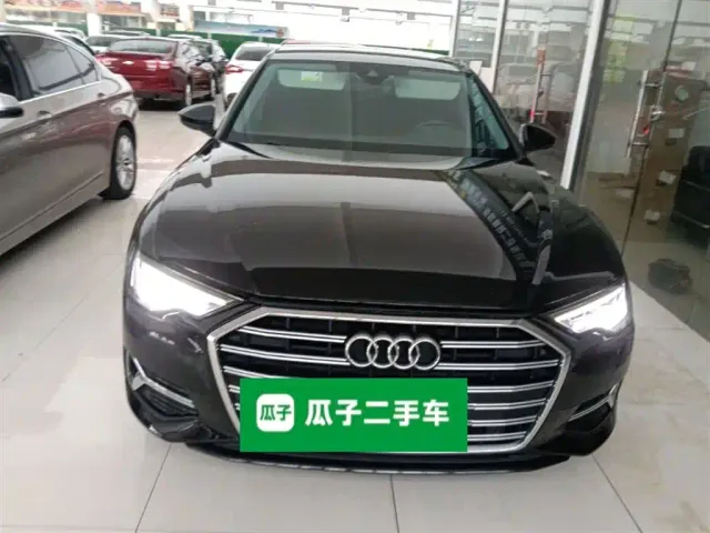 Audi A6L — Фото автомобиля 2