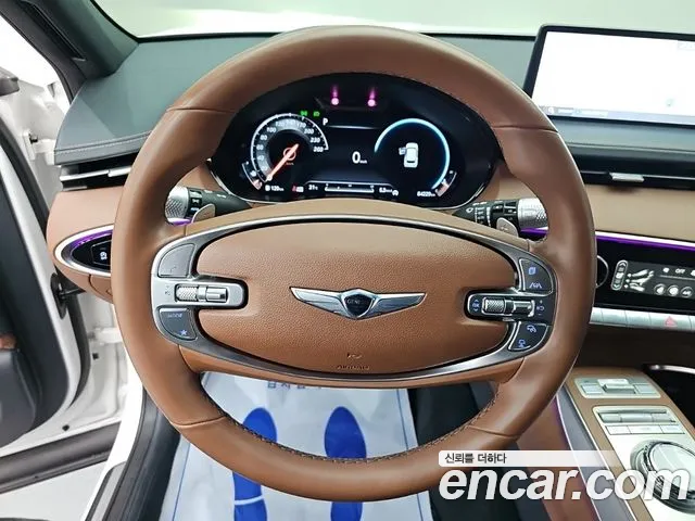 Genesis GV70 — Фото автомобиля 18
