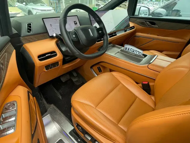 Wey Alpine — Фото автомобиля 4