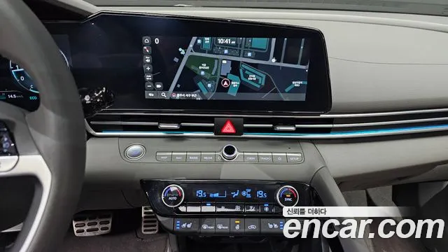 Hyundai AVANTE Новый Avante (CN7) — Фото автомобиля 15