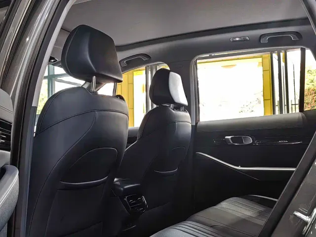 Geely Galaxy E5 — Фото автомобиля 9