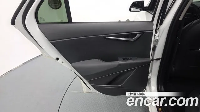 Kia Niro The All New Niro — Фото автомобиля 24