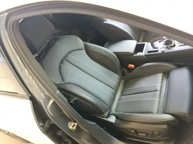Audi A4L — Фото автомобиля 24