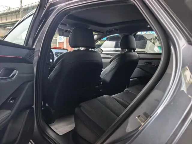 BYD Qin L — Фото автомобиля 14