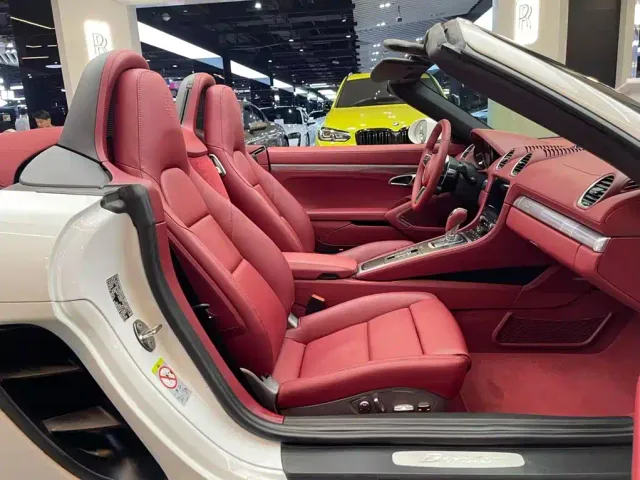 Porsche 718 — Фото автомобиля 13
