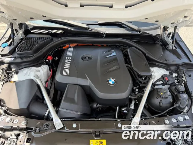 BMW 5-Series 5 серия (G60) — Фото автомобиля 6