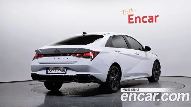 Hyundai AVANTE Avante (CN7) — Фото автомобиля 2