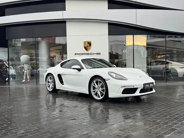 Porsche 718 — Фото автомобиля 3