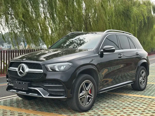 Фотография автомобиля — Mercedes-Benz GLE-Class
