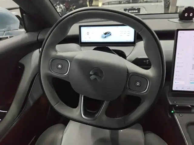 Nio ET5 Touring — Фото автомобиля 10