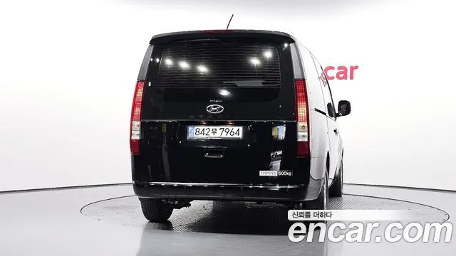 Hyundai Staria — Фото автомобиля 4