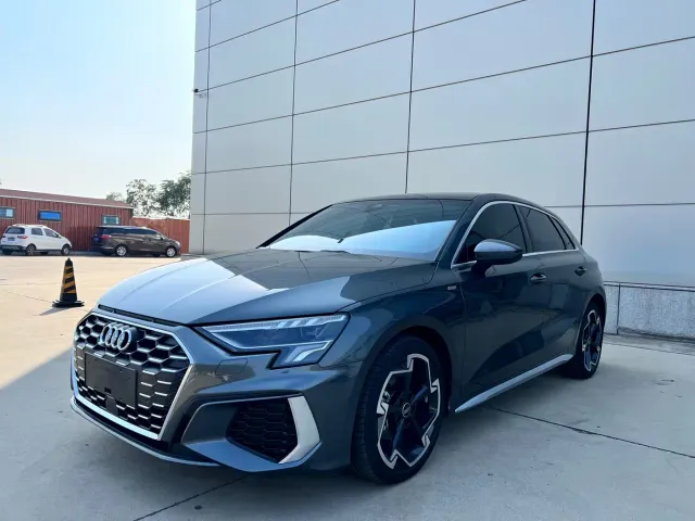 Фотография автомобиля — Audi A3