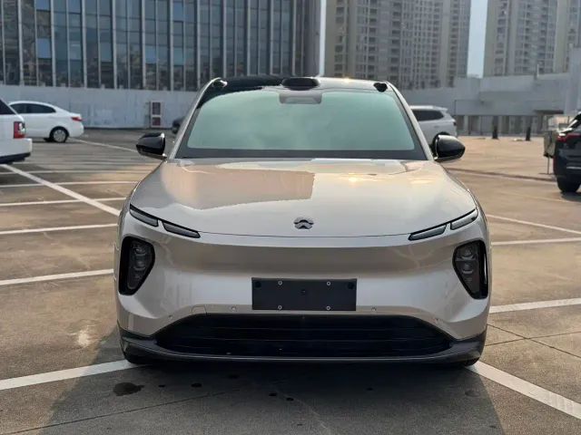 Nio EC6 — Фото автомобиля 3