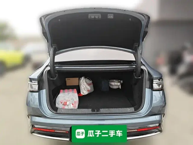 BYD Seal — Фото автомобиля 15