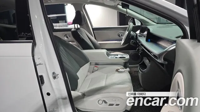 Hyundai Ioniq 9 — Фото автомобиля 18