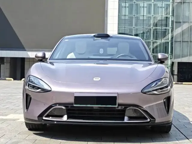 Xiaomi SU7 — Фото автомобиля 2