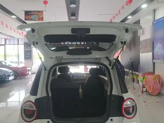 Changan Lumin — Фото автомобиля 18
