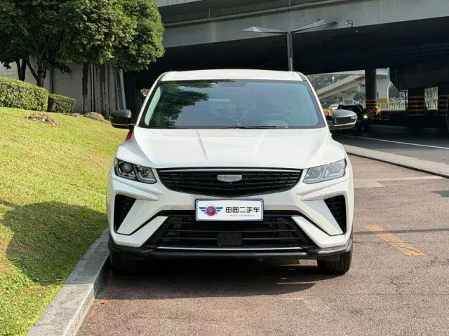Geely Binyue — Фото автомобиля 2