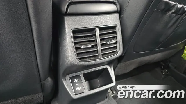 Kia Seltos Новый Seltos Бензин 2.0 2WD — Фото автомобиля 29