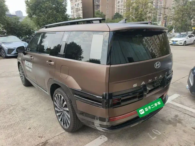 Hyundai Santa Fe — Фото автомобиля 4