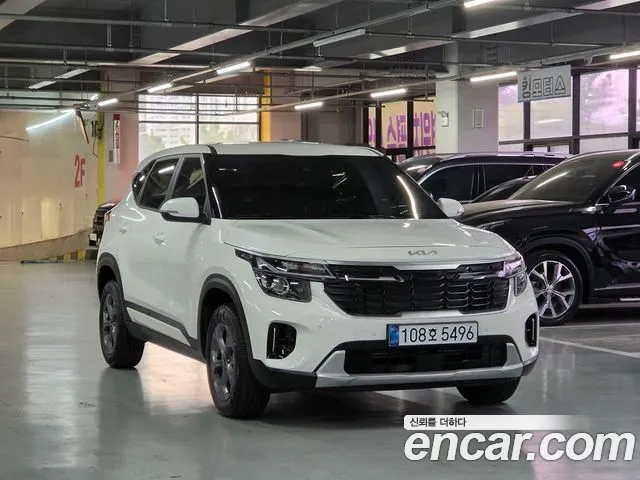 Kia Seltos Новый Seltos Бензин 2.0 2WD — Фото автомобиля 3