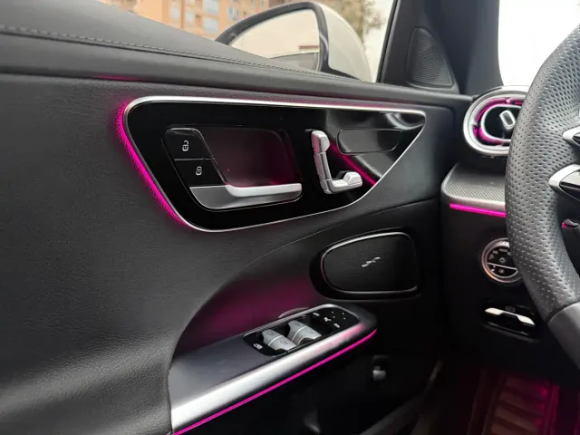 Mercedes-Benz C-Class — Фото автомобиля 8