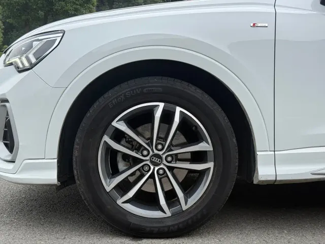 Audi Q3 — Фото автомобиля 15
