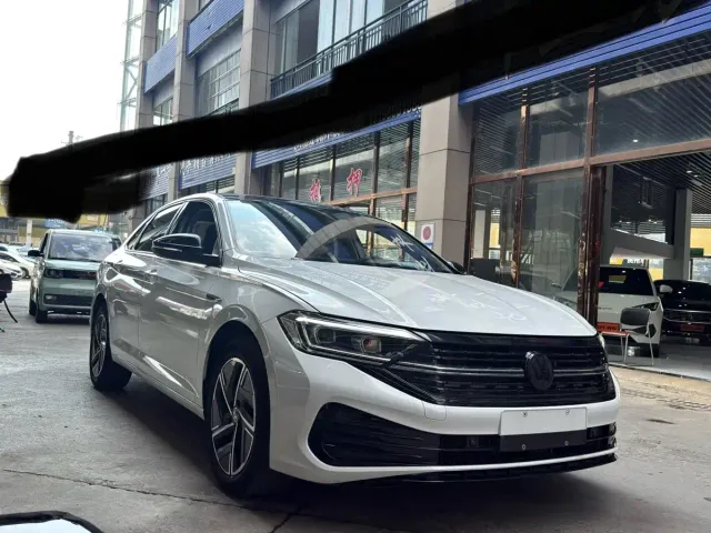 Volkswagen Sagitar — Фото автомобиля 3