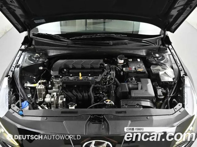 Hyundai AVANTE Avante (CN7) — Фото автомобиля 6
