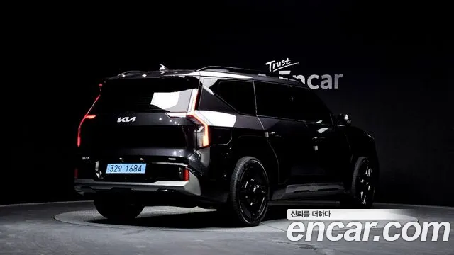 Kia EV9 — Фото автомобиля 2