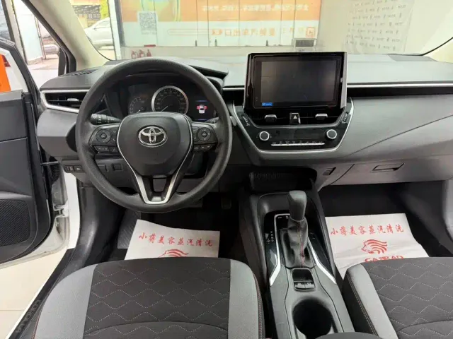 Toyota Corolla — Фото автомобиля 11