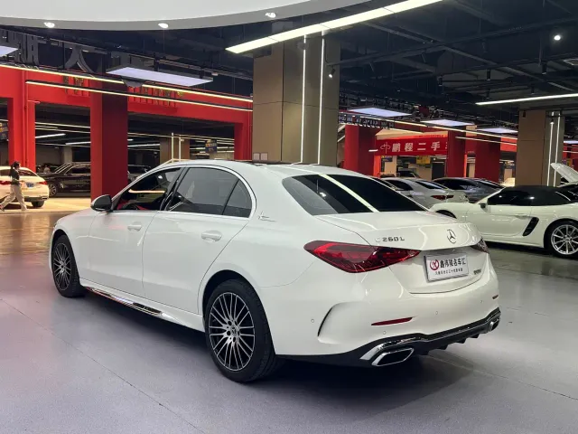 Mercedes-Benz C-Class — Фото автомобиля 17