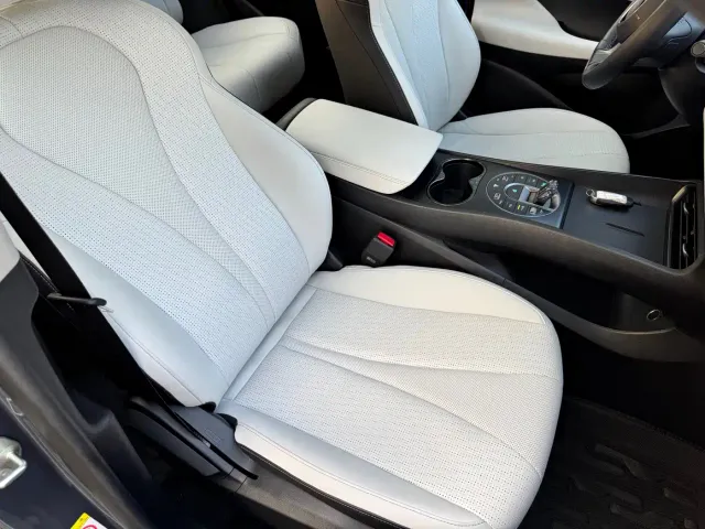 BYD Seal 05 DM-i — Фото автомобиля 14